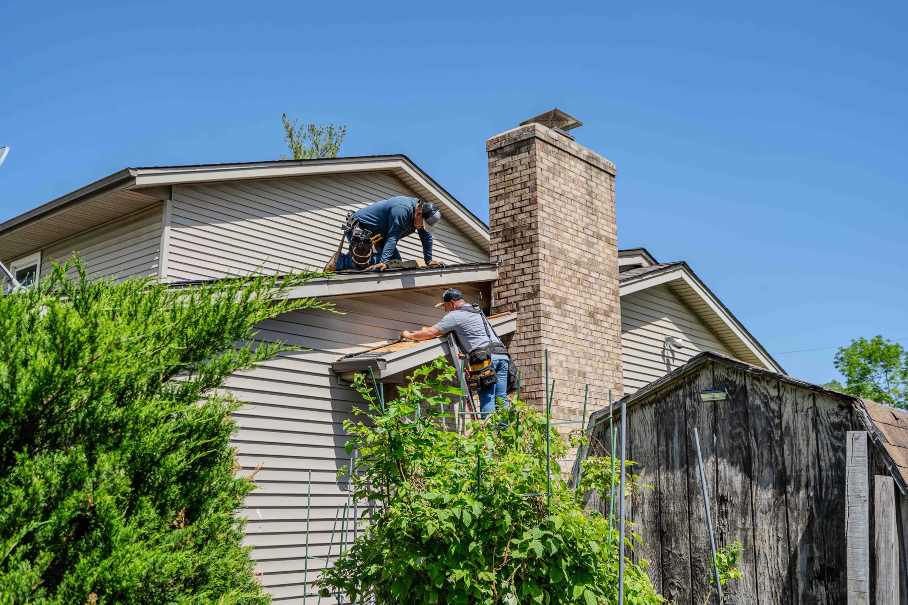 Chris and Brian's crew at work on a Liberty Township home
