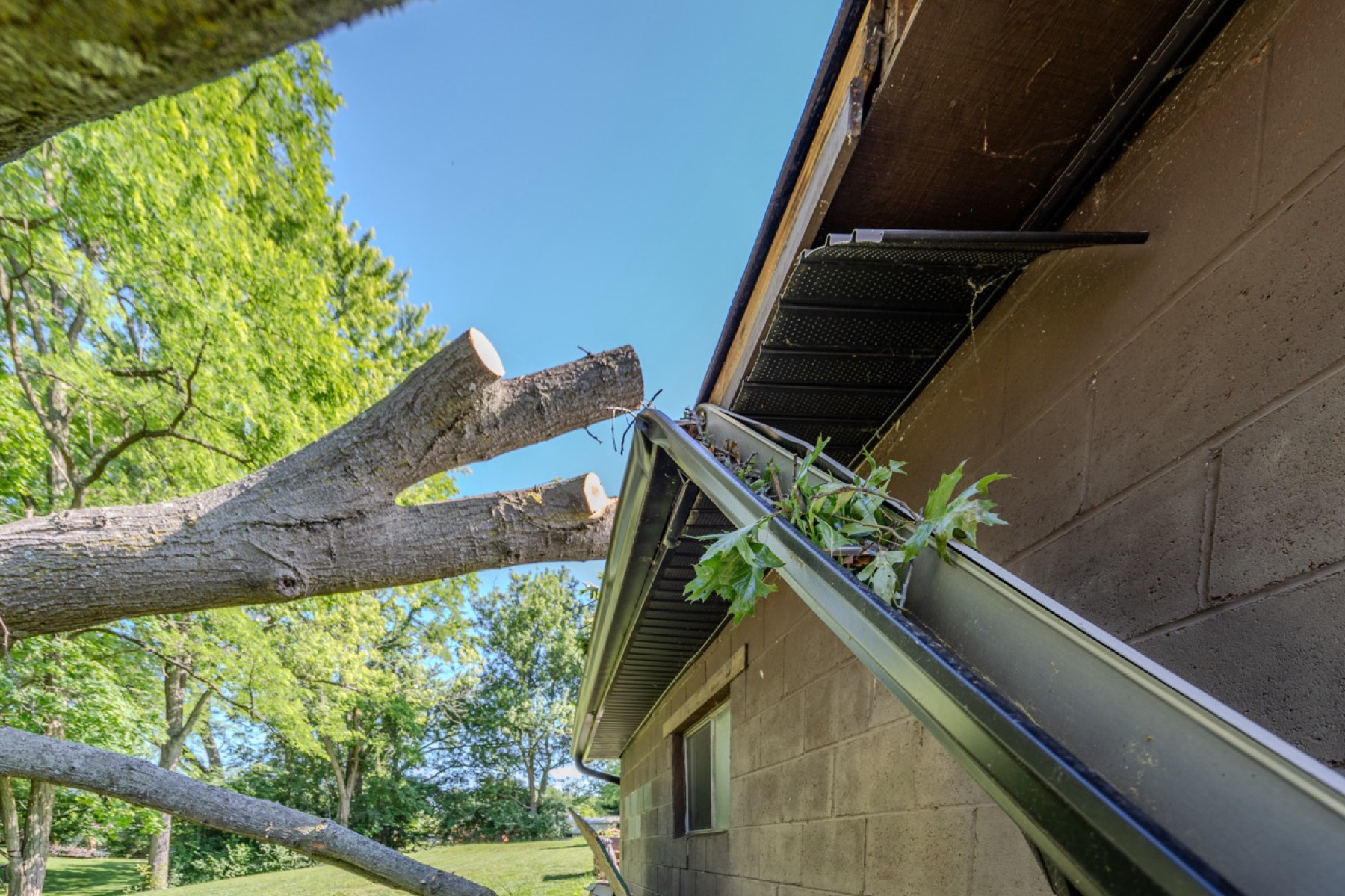 Gutter Installation & Repair
